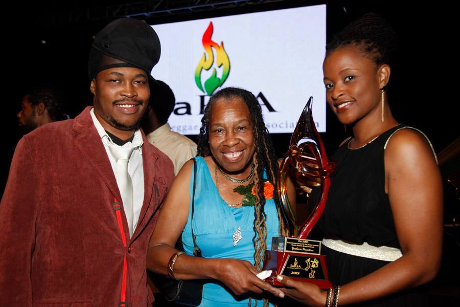 Blaw, with his sister Passion Minott and  Mother Elsa Cassell at Award Ceremony, in honor of  Youthman Promotion Sound by Industry Association (JaRIA) held at the Courtleigh Auditorium in New Kingston on February 28, 2015